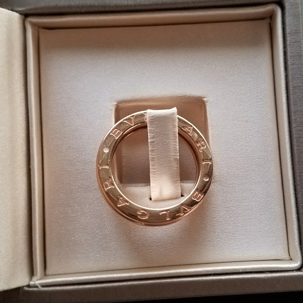 Bvlgari ring size 7